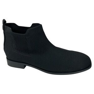 Tahari Women's Roundabout Knit Ankle Boots Black Size 9